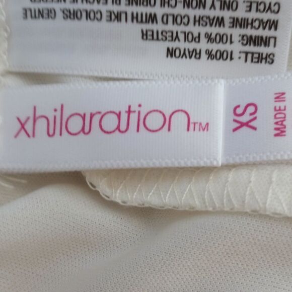 XHILARATION MULTICOLOR CREAM & TAN BUTTON DOWN ROMPER SZ.XS EUC - Picture 4 of 6